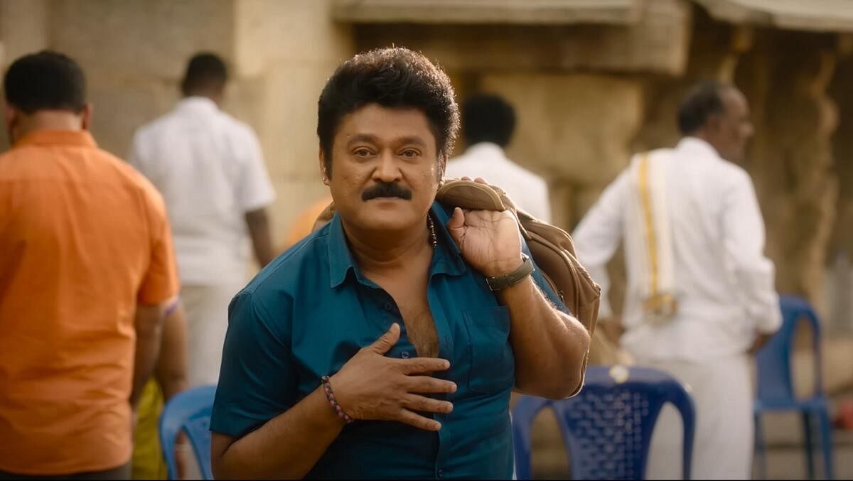 Jaggesh in ‘Raghavendra Stores’.