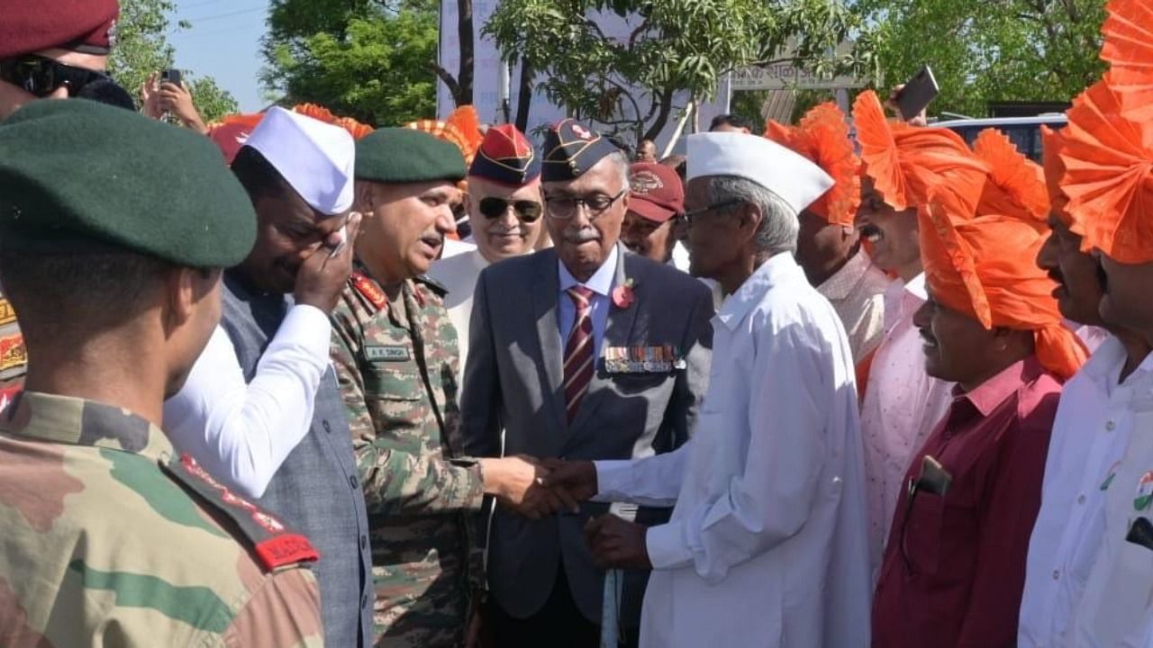 Senior army officials at the Apsinghe military village to inaugurate the learning centre and gymnasium to facilitate training. Credit: Defence PRO Mumbai