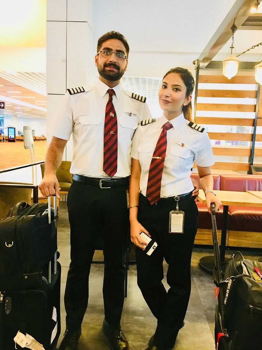 Captain Rashmi Sharma and herhusband Captain Aman Phogat.