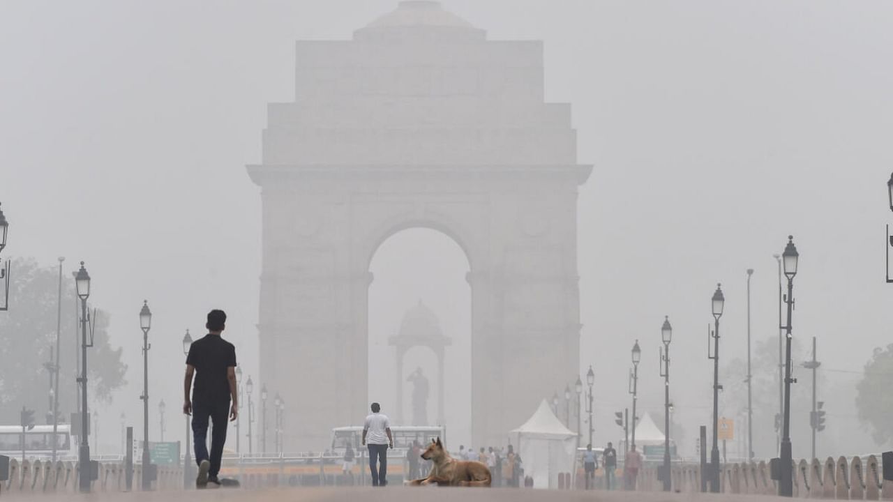 A shallow fog engulfs India Gate and Kartavya Path, unusual for May which is the hottest month of the year in the city, in New Delhi. Credit: PTI Photo