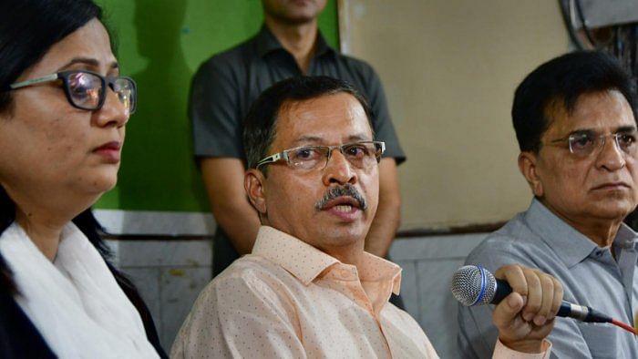 Vikas Walkar, father of Shraddha Walkar, addresses the media. credit: PTI File Photo  