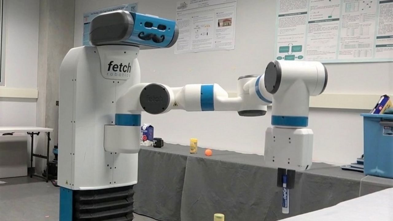 This robot with artificial memory may help find objects you've lost. Credit: AFP Photo, University of Waterloo