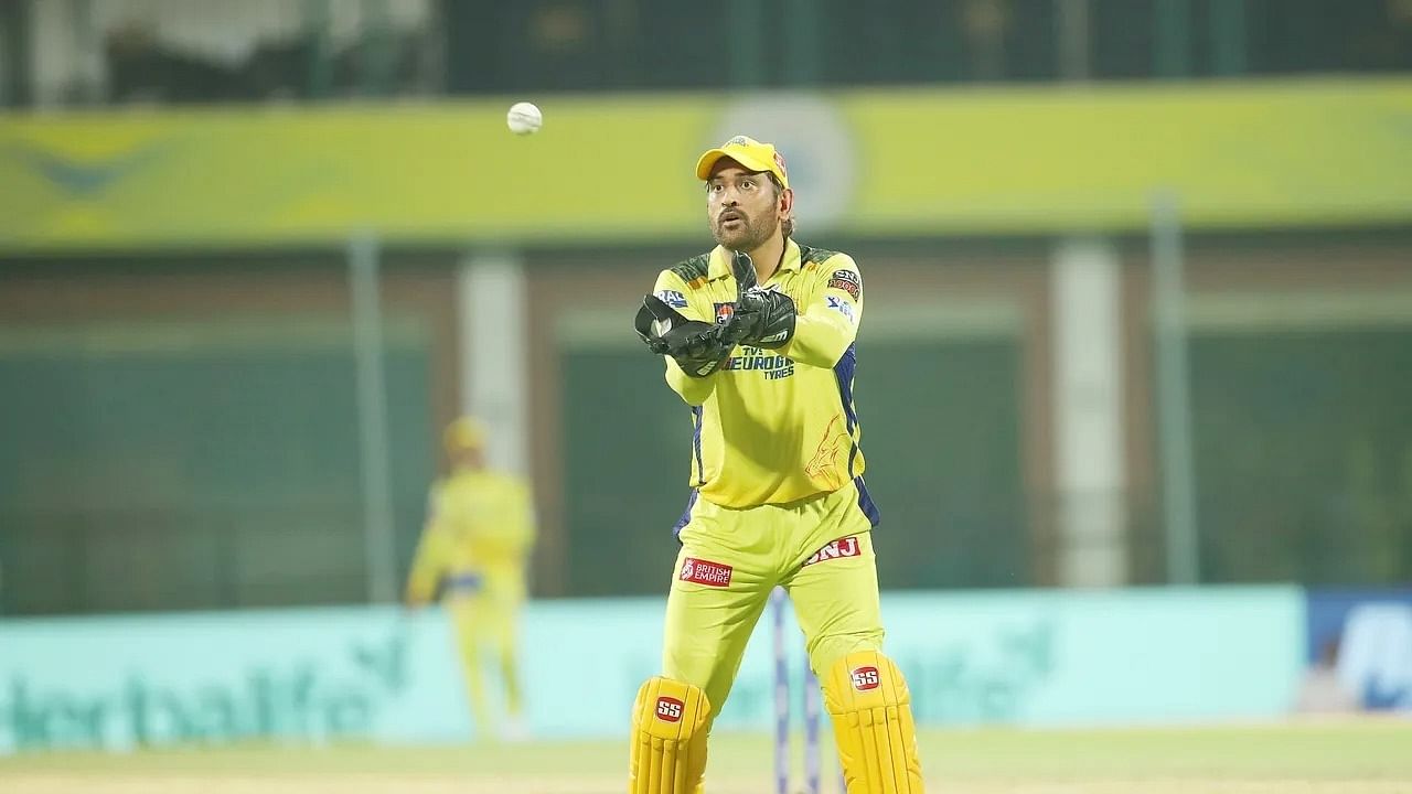 CSK's XI remained unchanged, while DC brought in Lalit Yadav and Chetan Sakariya. Credit: IANS Photo