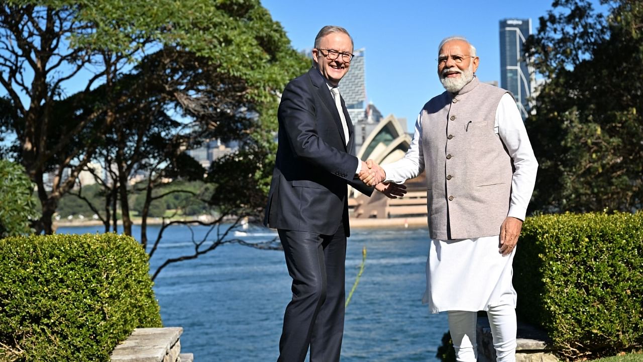 PM Modi (R) and Australian PM Anthony Albanese (L). Credit: AFP Photo