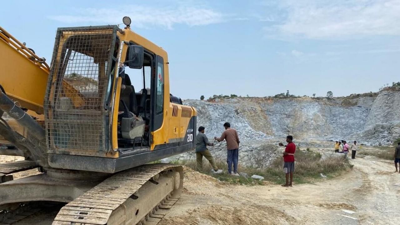 The stone quarry at K B Hosahalli in Kolar taluk where the incident occurred. Credit: DH Photo