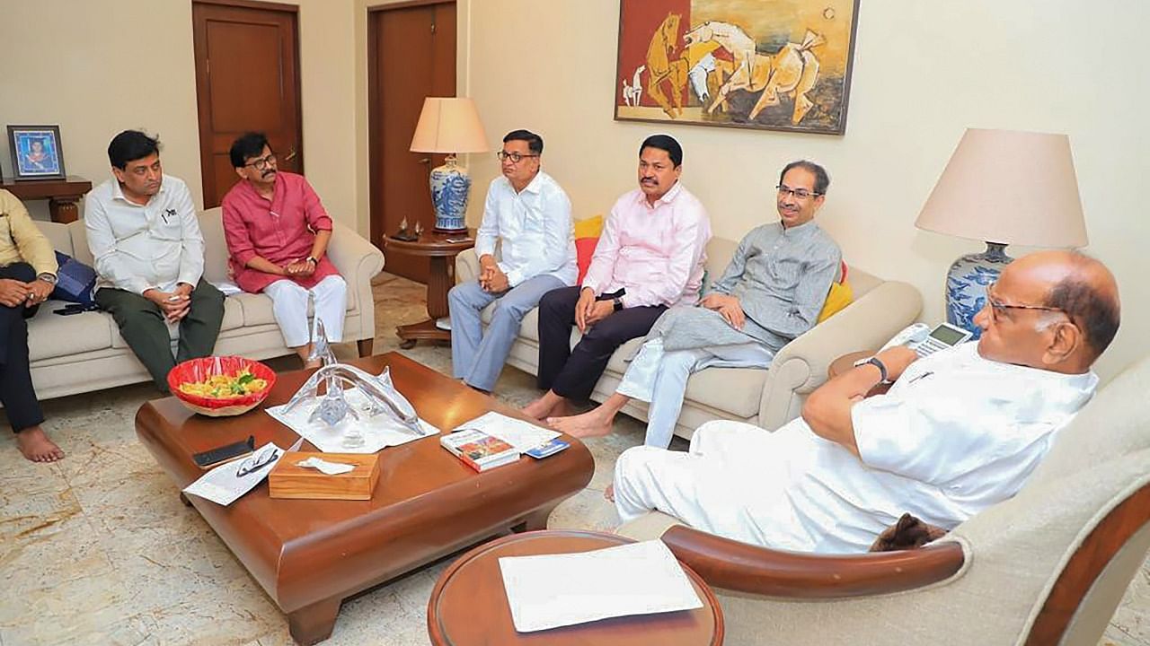 Maha Vikas Aghadi leaders Sharad Pawar, Uddhav Thackeray, Nana Patole, Balasaheb Thorat, Sanjay Raut and Ashok Chavan during a meeting at Pawar's residence. Credit; PTI File Photo