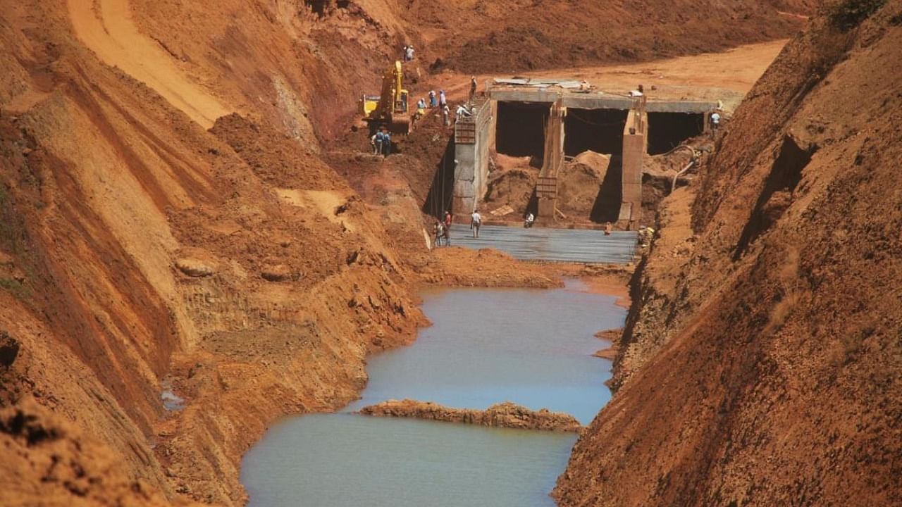 A 2018 photo of canal construction to the Kalasa stream under the Mahadayi project. No water has flown through these canals over the last five years. Credit: DH Photo/Tajuddin Azad