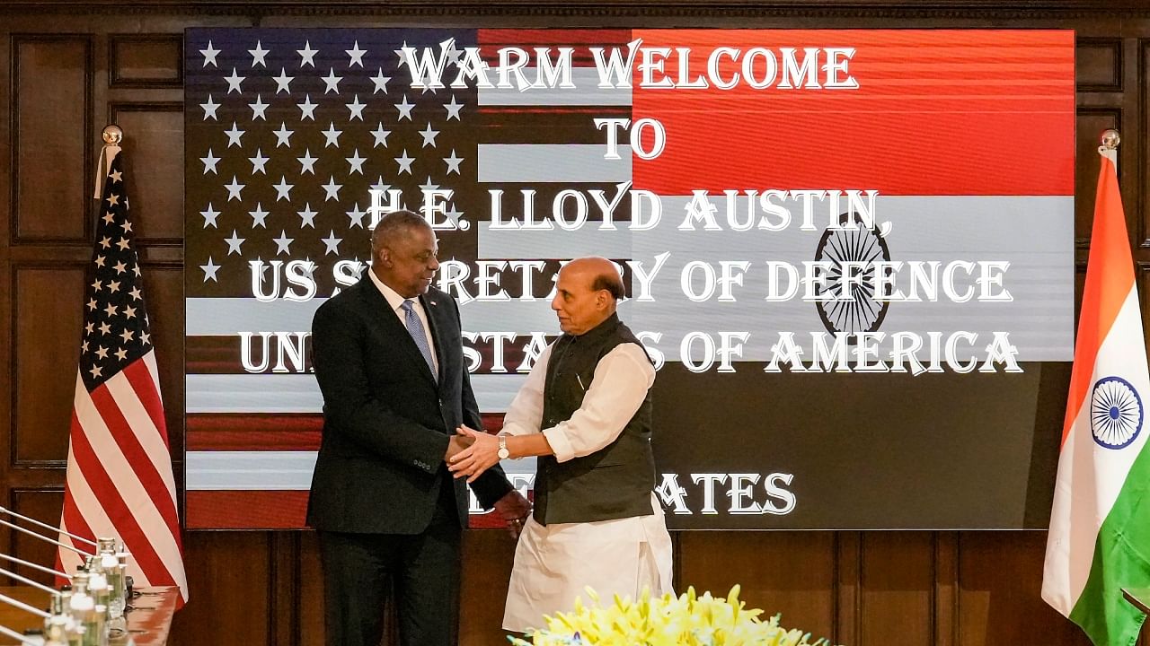 Defence Minister Rajnath Singh with United States Defence Secretary Lloyd Austin before a bilateral meeting, in New Delhi, Monday, June 5, 2023. Credit: PTI Photo
