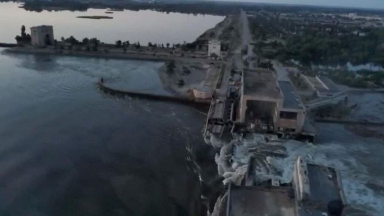 A general view of the Nova Kakhovka dam that was breached in Kherson region, Ukraine June 6, 2023. Credit: Reuters Photo