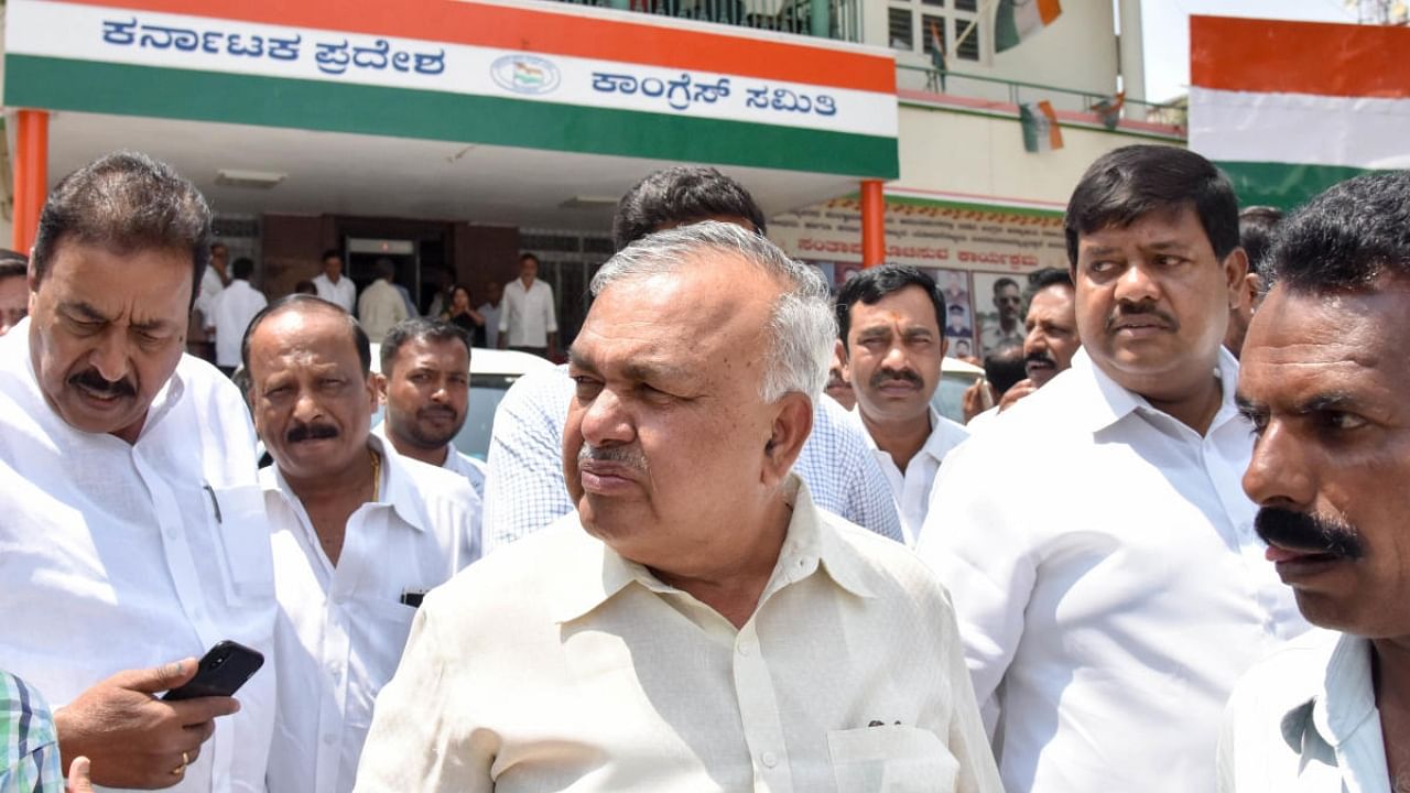 Karnataka Transport minister Ramalinga reddy. Credit: DH File Photo