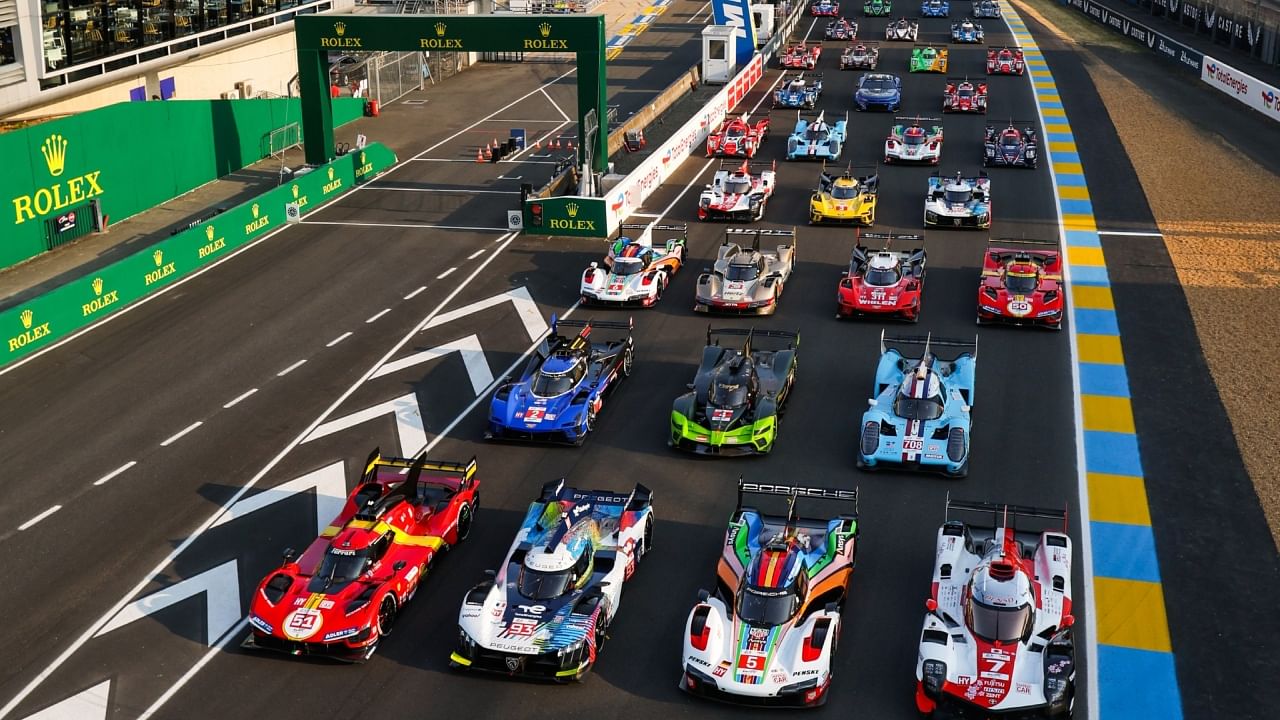 The cars ahead of the Le Mans race. Credit: Twitter/24hoursoflemans