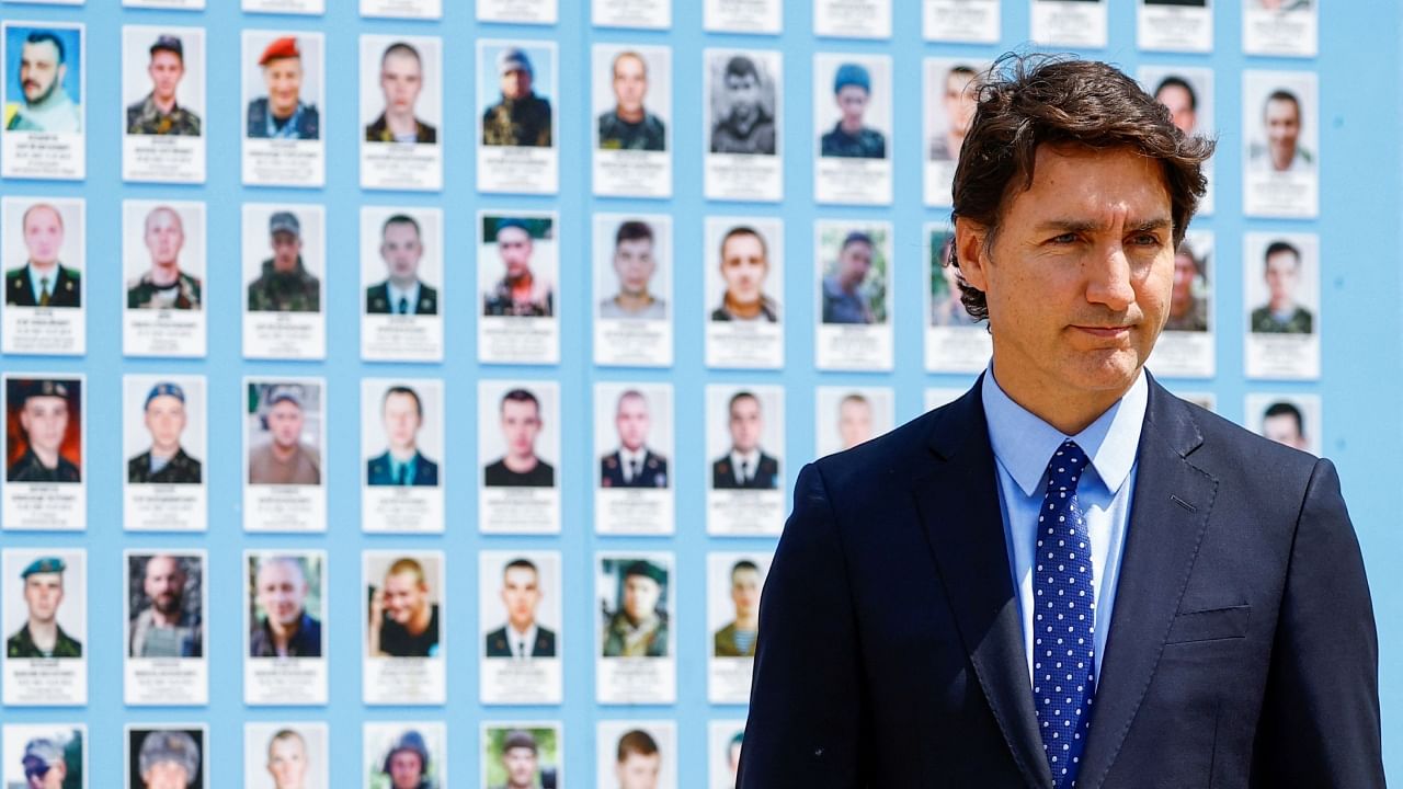 Canadian Prime Minister Justin Trudeau visits the Wall of Remembrance to pay tribute to killed Ukrainian soldiers, amid Russia's attack on Ukraine, in Kyiv, Ukraine. Credit: Reuters Photo