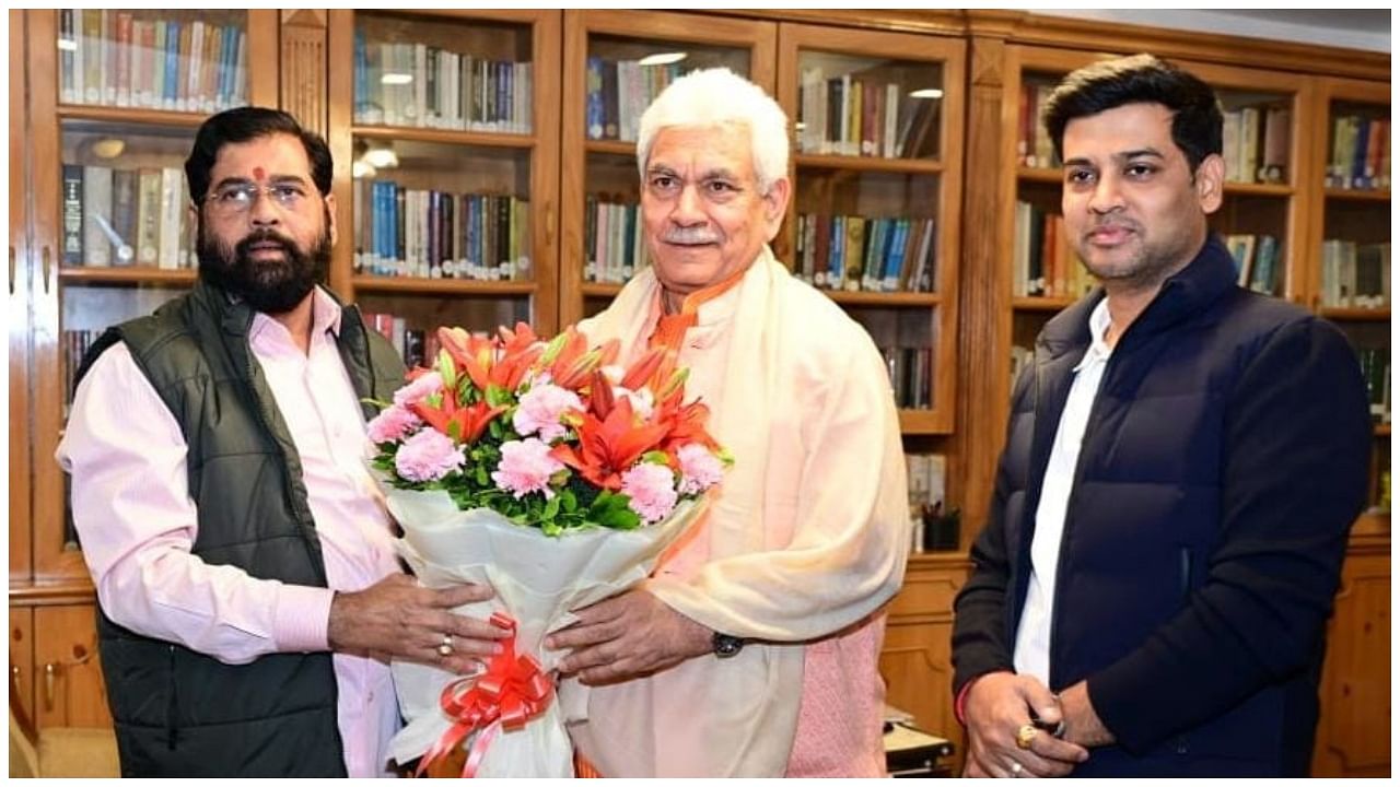 Lieutenant Governor of Jammu and Kashmir Manoj Sinha with Maharashtra chief Minister Eknath Shinde during a meeting at Raj Bhawan, Srinagar, on Sunday, June 11, 2023. Credit: IANS Photo