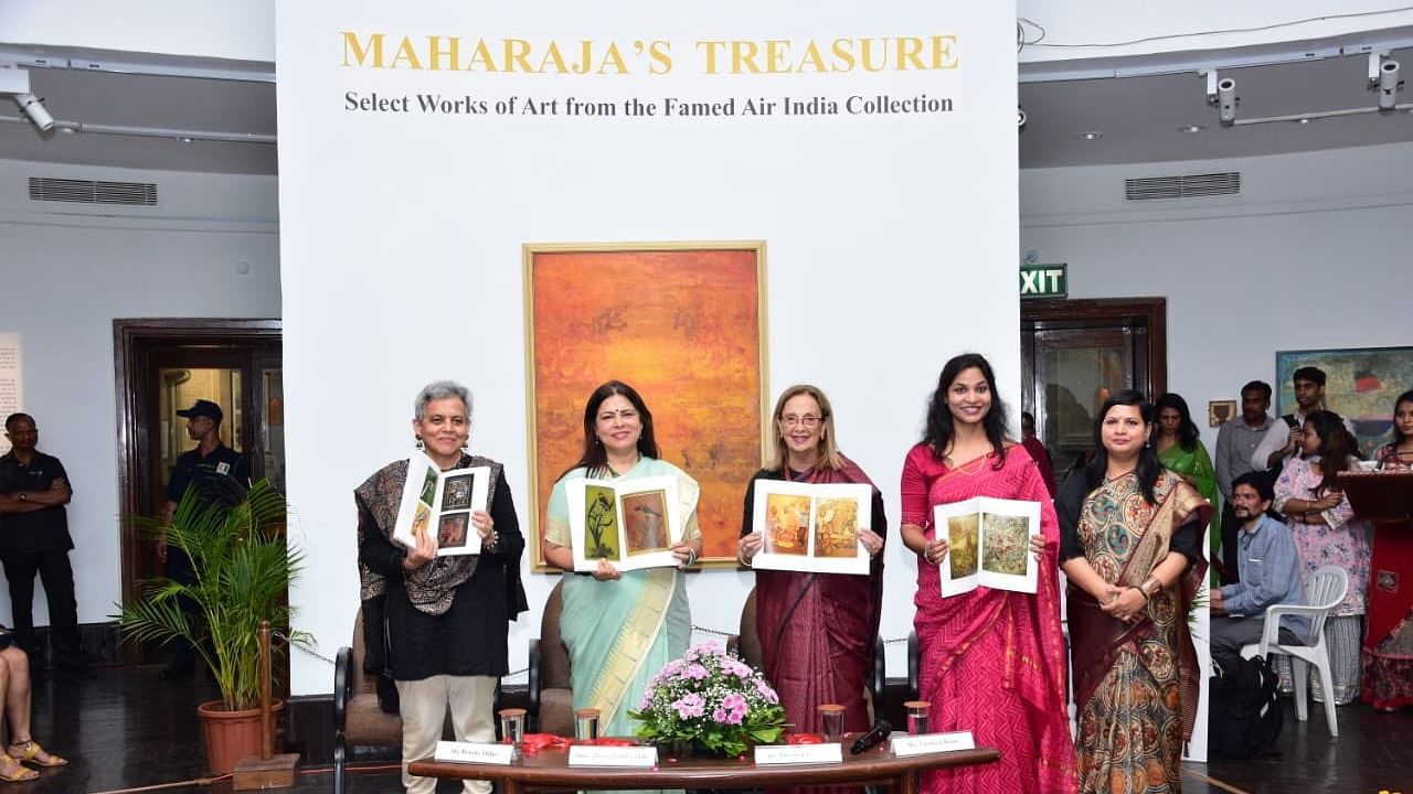 Union Minister of State for External Affairs and Culture Meenakshi Lekhi inaugurated the exhibition on Tuesday evening. Credit: Twitter/@M_Lekhi