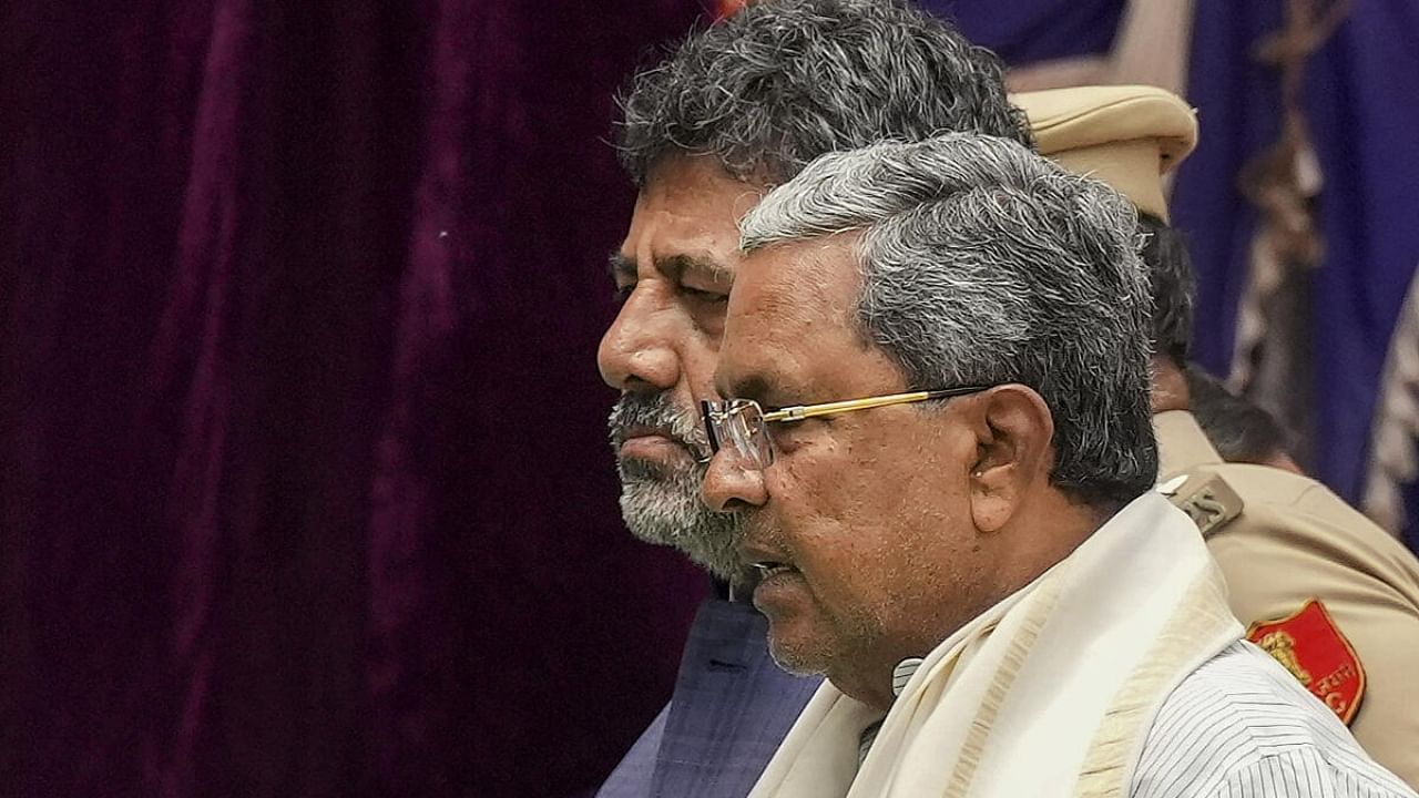 Karnataka Chief Minister Siddaramaiah with Deputy Chief Minister DK Shivakumar. Credit: PTI Photo