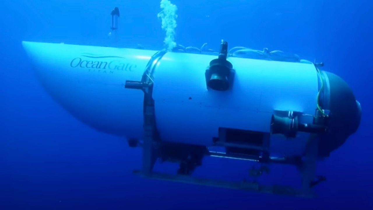 The OceanGate-owned submarine that went down for a tour to the Titanic wreck. Credit: Twitter /  @Pogue