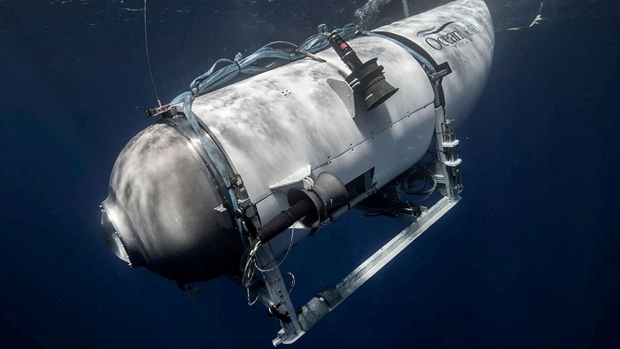 The Titan submersible, operated by OceanGate Expeditions to explore the wreckage of the sunken SS Titanic off the coast of Newfoundland, dives in an undated photograph. Credit: OceanGate Expeditions/Handout via Reuters