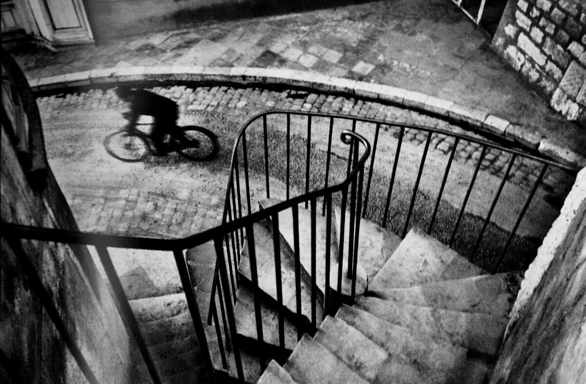 One of legendary photographer Henri Cartier-Bresson’s famous images. Pic courtesy: The Decisive Moment/DH Information Centre