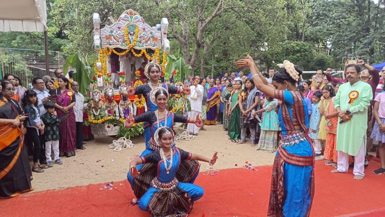 Residents of L&T South City apartment complex along Bannerghatta Road celebrated Rathayatra in the city on Saturday. Credit: Special Arrangement