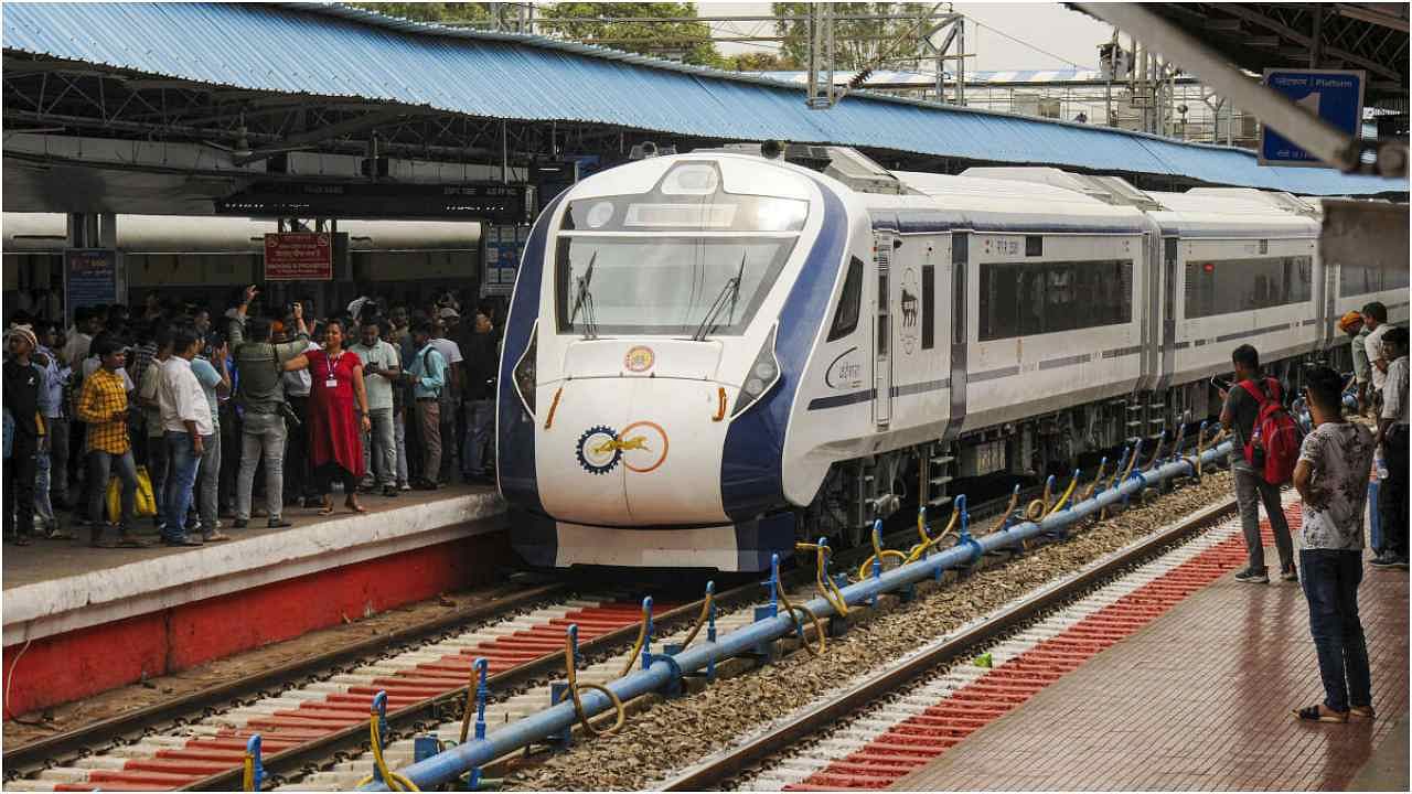 <div class="paragraphs"><p>Representative image of a Railway Station. </p></div>