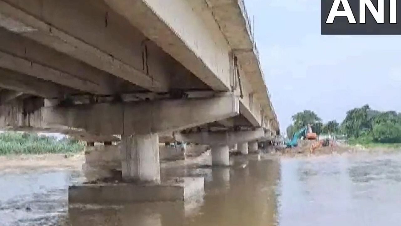 A pillar of the bridge near Ghori on NH-327E collapsed on Saturday. The superstructure was erected in May and the bridge was not yet in operation. Credit: Twitter/@ANI