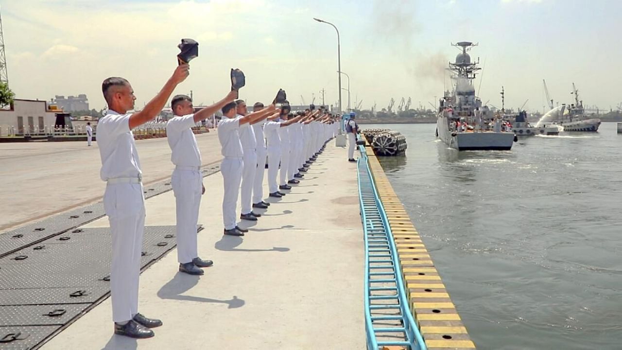 Visakhapatnam: INS Kirpan sets sail to Vietnam where it will be handed over to Vietnam People’s Navy, in Visakhapatnam, Wednesday, June 28, 2023. Defence Minister Rajnath Singh had announced gifting of in-service missile corvette INS Kirpan to Vietnam during the recent visit of Minister of Defence of Vietnam General Phan Van Giang to India. Credit: PTI Photo