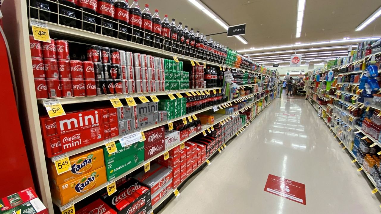 Sodas on shelves at a Vons grocery store in Pasadena, California, US. Credit: Reuters Photo