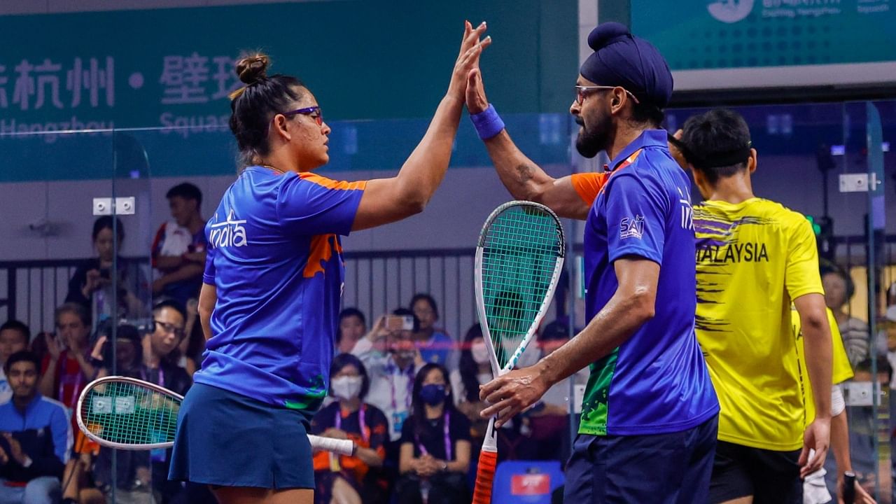 Dipika Pallikal Karthik and Harinderpal Singh Sandhu after winning the title, June 30, 2023. Credit: Twitter/@airnewsalerts