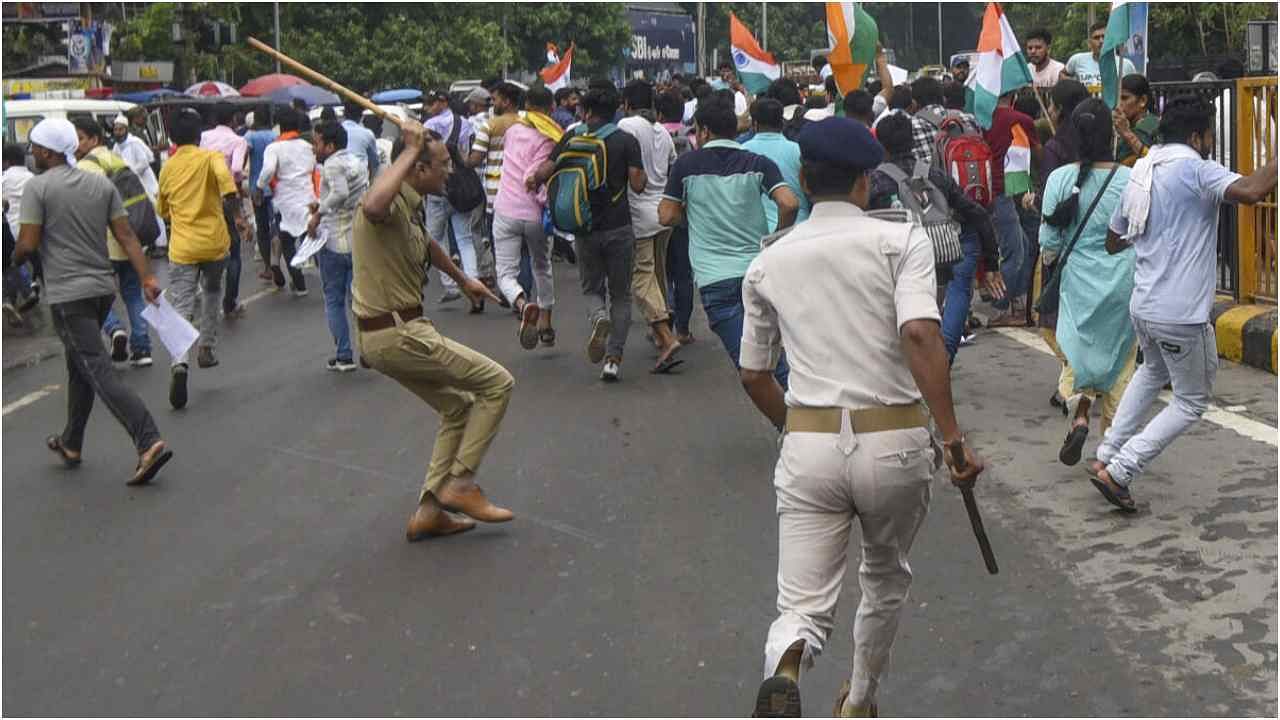 Patna: Police lathi charge on candidates of Bihar Teacher Eligibility Test (BTET) and Central Teacher Eligibility Test (CTET) protesting against the withdrawal of domicile policy in the state teachers’ recruitment, in Patna, Saturday, July 1, 2023. Credit: PTI Photo
