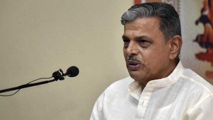 <div class="paragraphs"><p>Dattatreya Hosabale.</p></div>