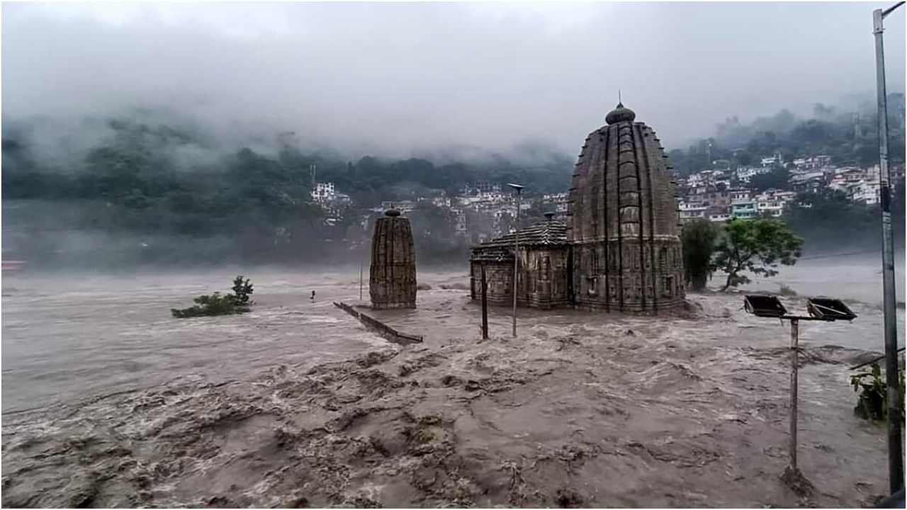 Mandi: Beas river in spate following heavy monsoon rains, in Mandi, Sunday, July 9, 2023. Credit: PTI Photo