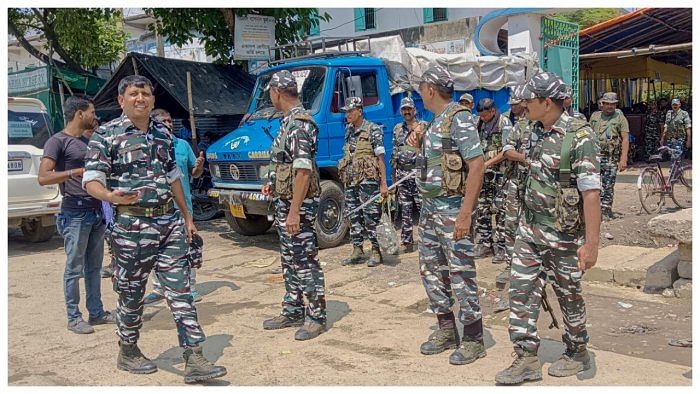 BSF forces in West Bengal for the panchayat polls. Credit: PTI Photo