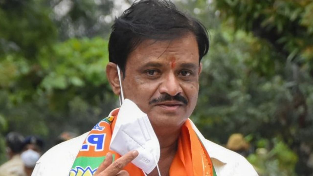 <div class="paragraphs"><p>BJP MLA Munirathna.</p></div>