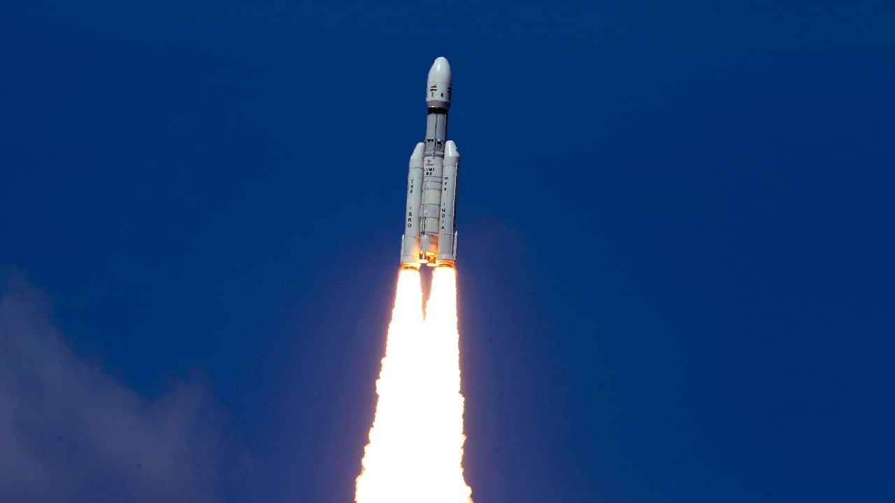 ISRO's Launch Vehicle Mark-III (LVM3) M4 rocket carrying 'Chandrayaan-3' lifts off from the launch pad at Satish Dhawan Space Centre, in Sriharikota, Friday, July 14, 2023. Credit: PTI Photo