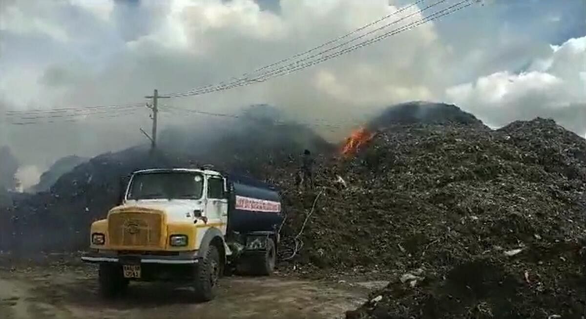 Waste burning in KCDC plant near Somasundara Palya. Credit: Venkatesh H S