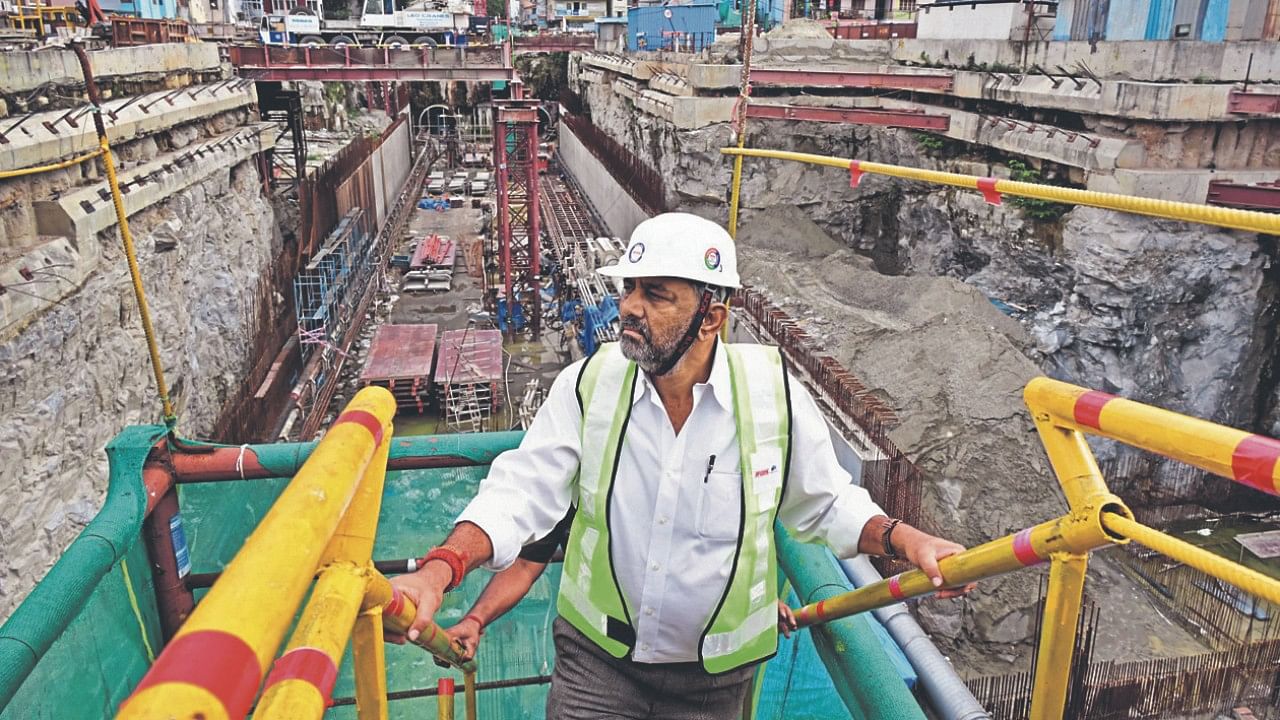 D K Shivakumar visited and inspected the Metro Rail tunnel working site at Lakkasandra in Bengaluru. Credit: DH Photo/B K Janardhan