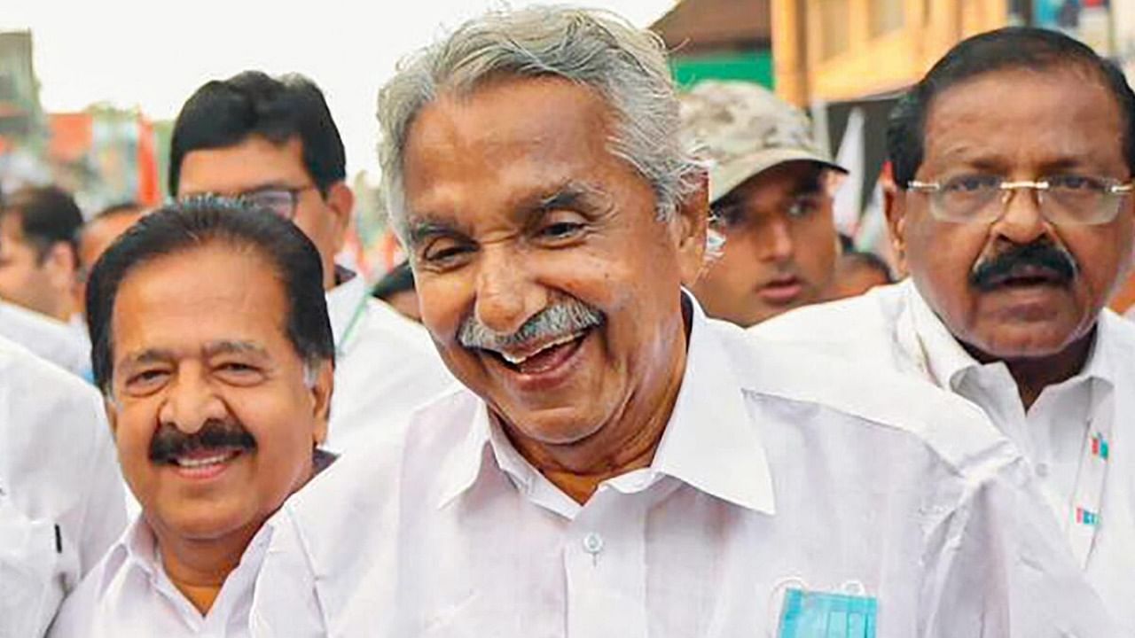 Oommen Chandy during Bharat Jodo Yatra. Credit: PTI File Photo