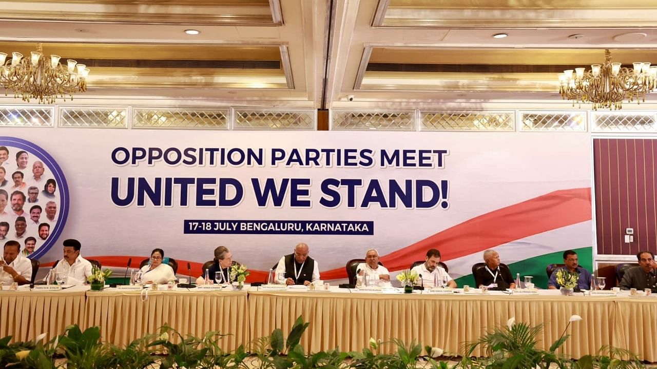 Various leaders of Opposition parties across India attend the unity meet at Bengaluru, July 17, 2023. Credit: DH Photo