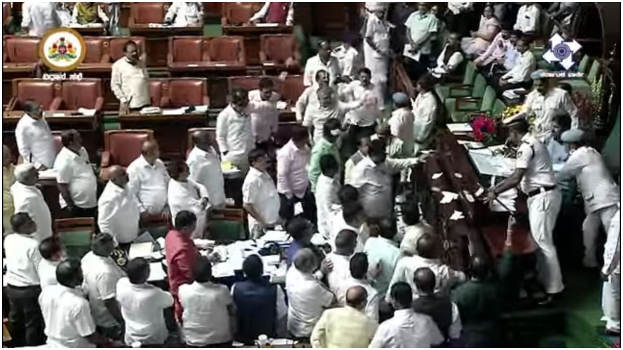 When the day’s session started earlier on, BJP lawmakers raised the issue of the Congress government deploying IAS officers for the ‘United We Stand’ meeting. Credit: Credit: Screengrab/ NIC webcast 