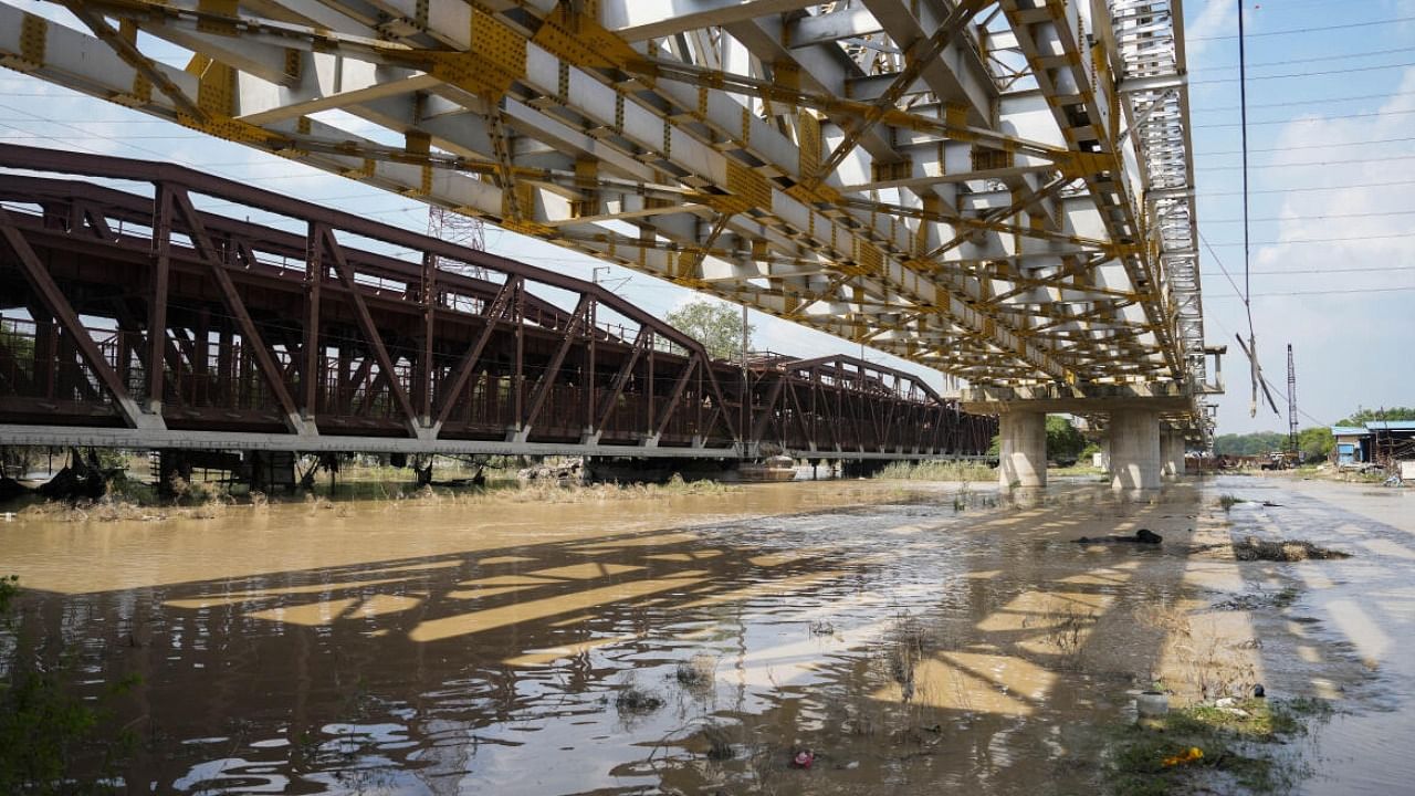 Swollen Yamuna river near the Old Yamuna Bridge (Loha Pul), in New Delhi. Credit: PTI Photo