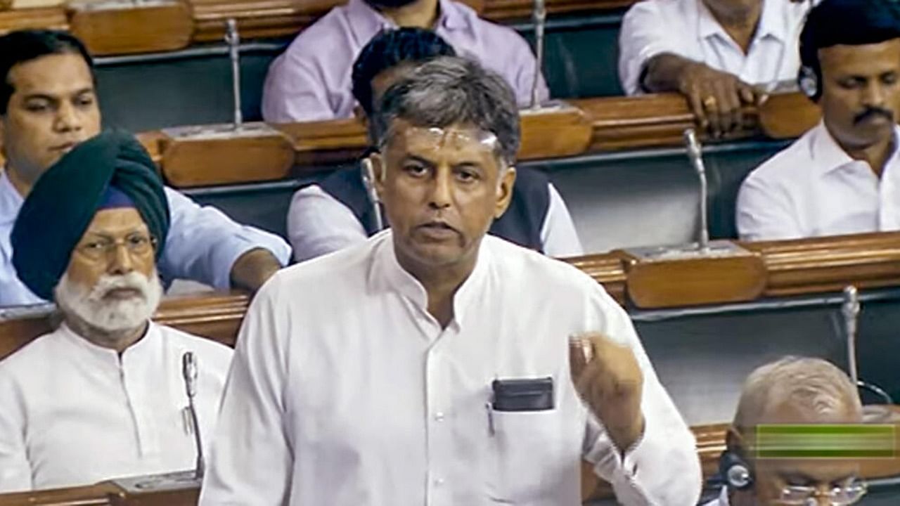 Congress MP Manish Tewari speaks in the Lok Sabha during the Monsoon session of Parliament. Credit: PTI File Photo