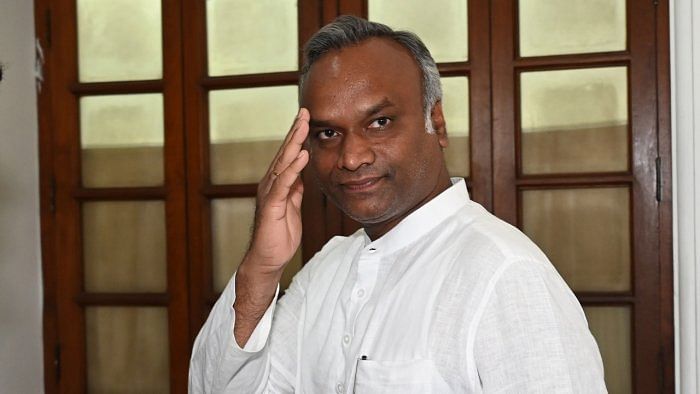 <div class="paragraphs"><p>Karnataka IT/BT Minister Priyank Kharge. </p></div>