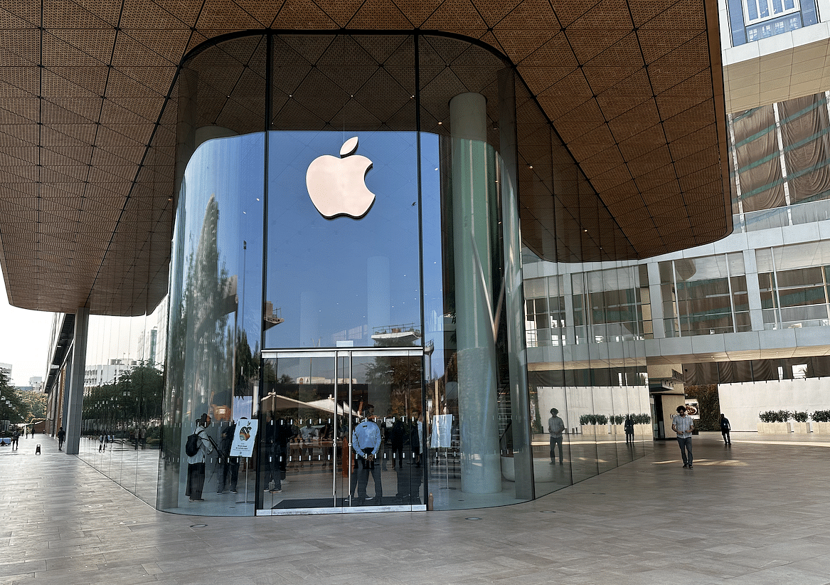 Apple BKC Store in Mumbai. Credit: DH Photo/KVN Rohit