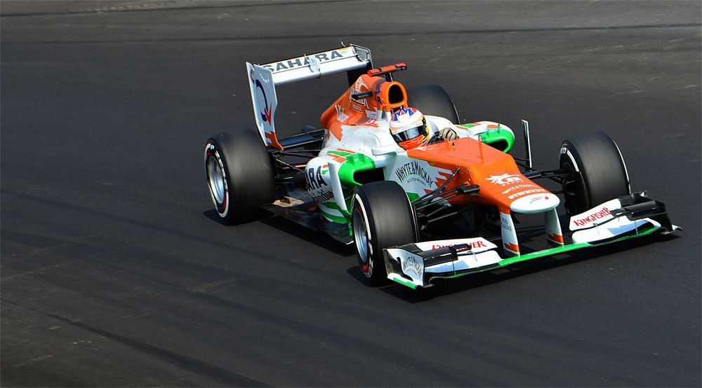 Force India's Scottish driver Paul di Resta drives at the Autodromo  Nazionale circuit on September 8, 2012 in Monza during the qualifying  session of the Italian Formula One Grand Prix.   AFP