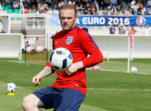 England’s Wayne Rooney controls the ball during a training session at Stade de Bourgognes in Chantilly, France, Tuesday, June 7, 2016. England will face Russia in a Euro 2016 Group B soccer match in Marseille on Saturday, June 11. AP/PTI
