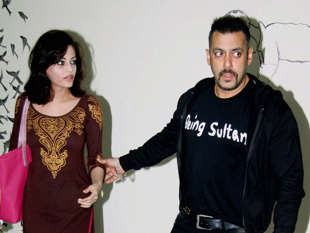  Bollywood actors Salman Khan and Sneha Ullal arrive to attend the premiere of film 'Begum Jaan' in Mumbai on Saturday. PTI Photo