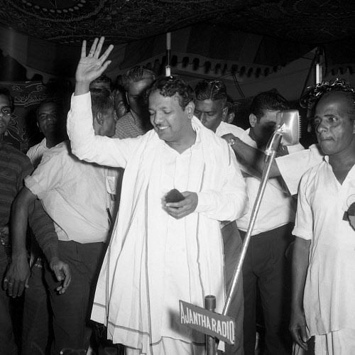 M Karunanidhi at a public meeting organised by Tamil Sangham in Bangalore in 1969.
