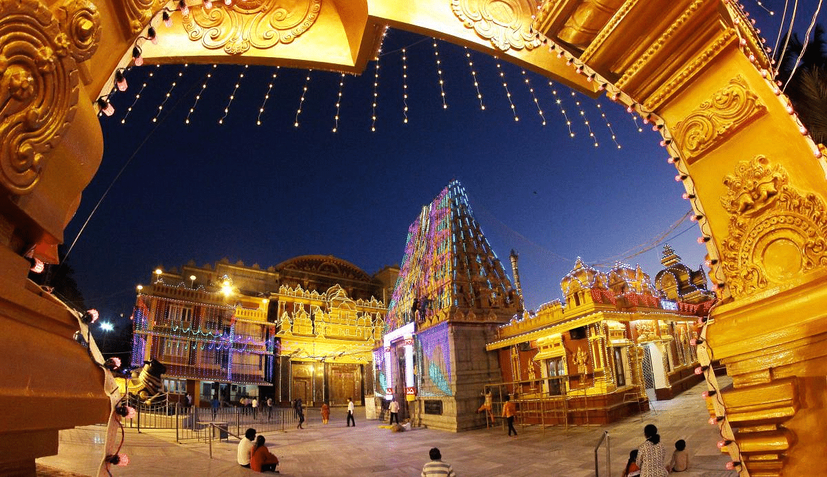 Illuminated Gokarnanatheshwara Temple ahead of the Dasara celebrations, in Mangaluru. Credit: PTI Photo