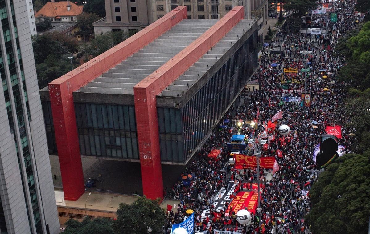 People participate in a demonstration against Brazil's President Jair Bolsonaro's handling of the coronavirus disease (COVID-19) pandemic and to impeach him, in Sao Paulo, Brazil. Credit: Reuters Photo