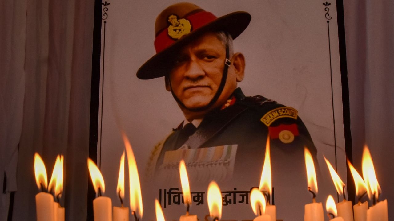 Politicians & military personnel pay floral tributes to CDS General Rawat, others Credit: PTI Photo